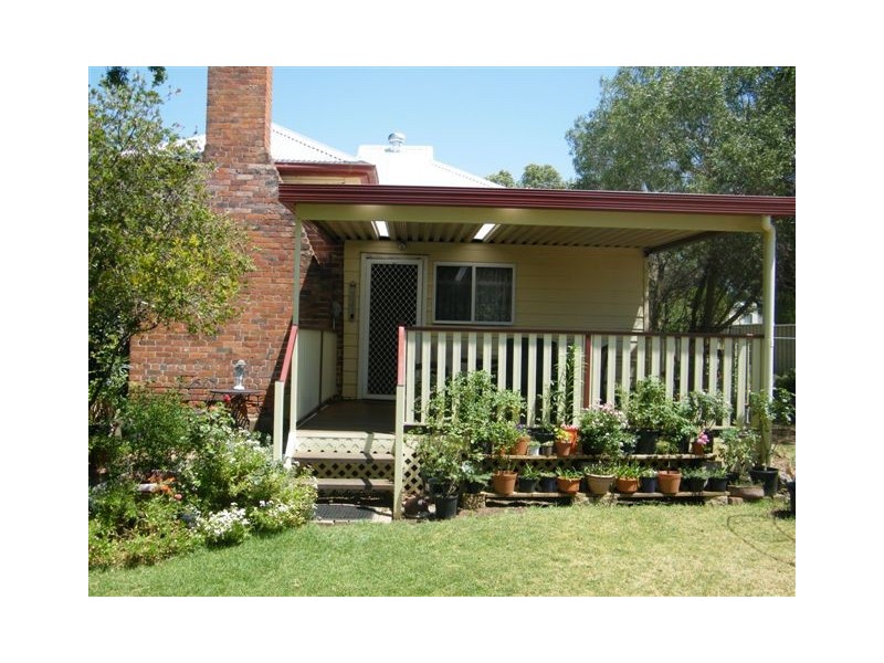 11 Fern Street, Quirindi NSW 2343
