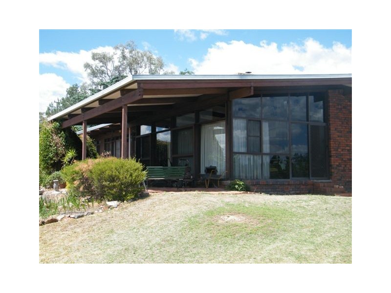 48 Ray Carter Drive, Quirindi NSW 2343