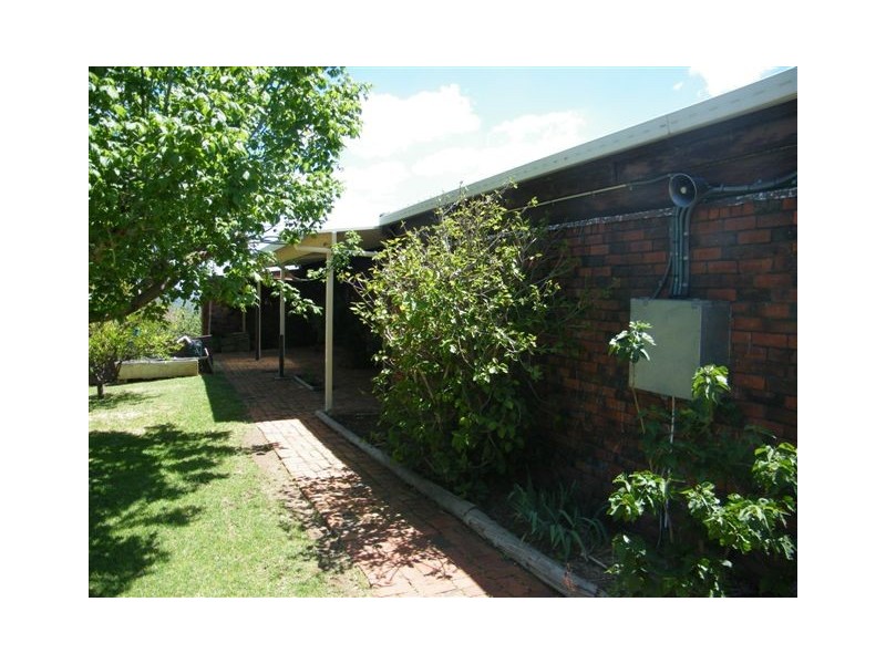 48 Ray Carter Drive, Quirindi NSW 2343