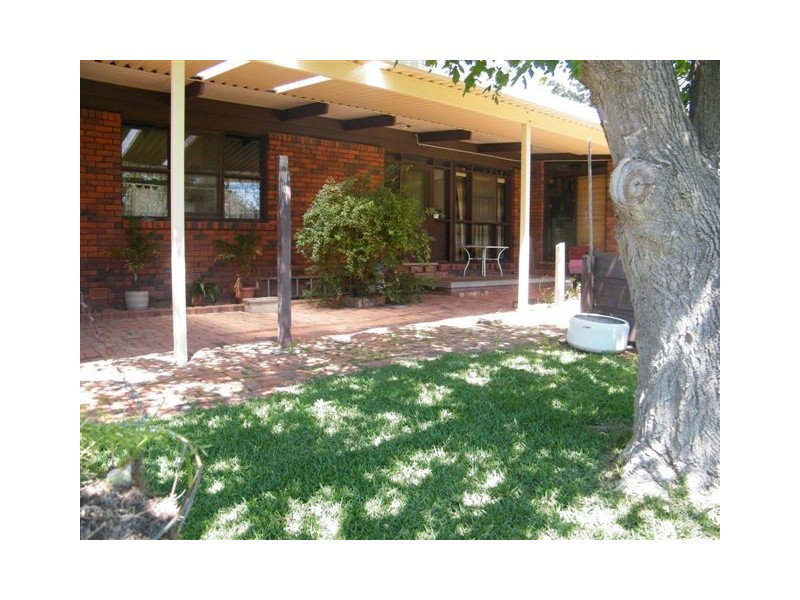 48 Ray Carter Drive, Quirindi NSW 2343