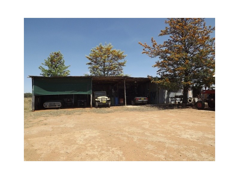 “Iandra” Brookes Road, Binnaway NSW 2395