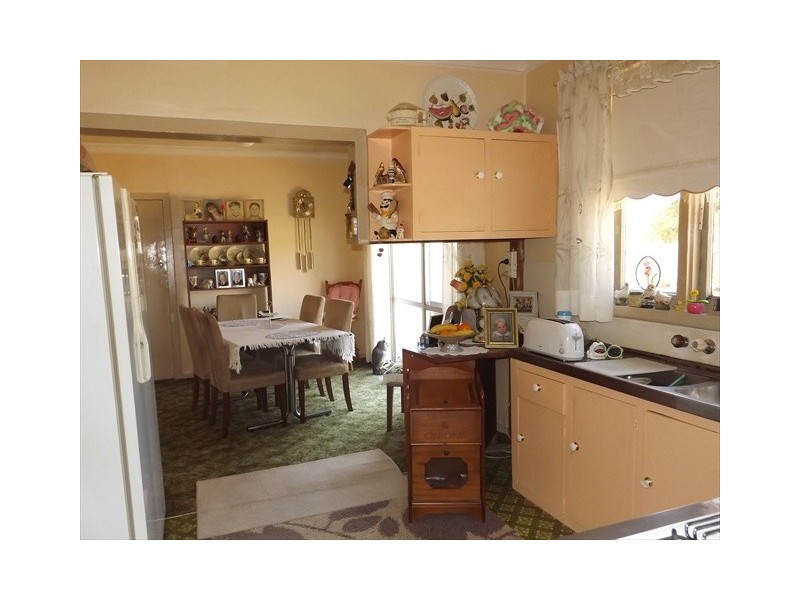 “Iandra” Brookes Road, Binnaway NSW 2395