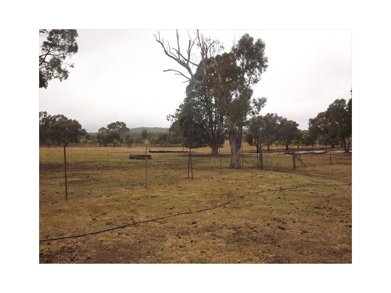 “Cooladie” Oxley Highway, Coonabarabran NSW 2357