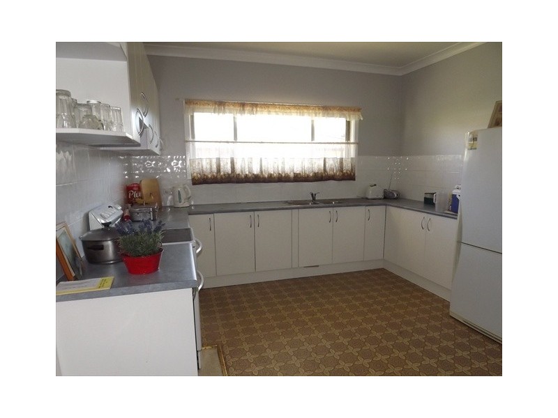 28 Camp St, Coonabarabran NSW 2357