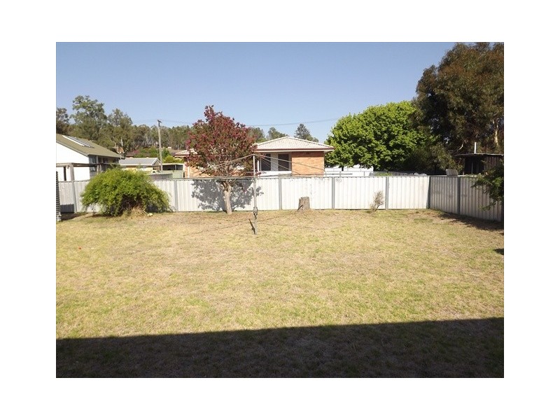 28 Camp St, Coonabarabran NSW 2357