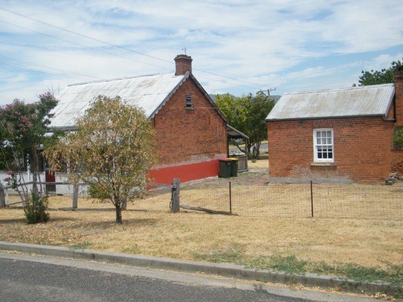 20 Lennox Street, Quirindi NSW 2343