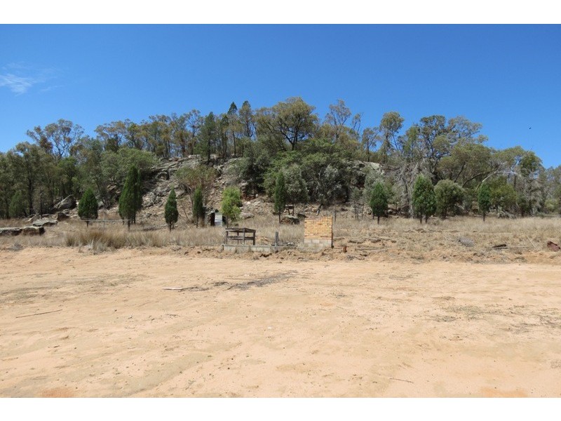 “Umtali” Maroo Road, Purlewaugh NSW 2357