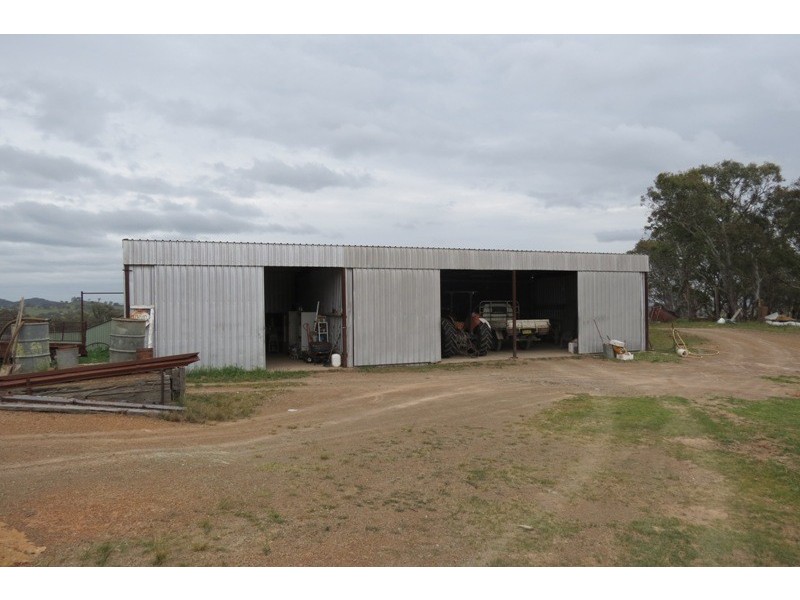 “Glen View” Burrendong Way, Stuart Town NSW 2820