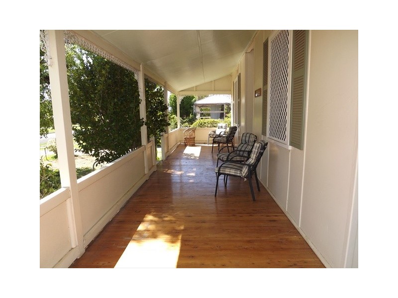 37 Knight st, Coonabarabran NSW 2357
