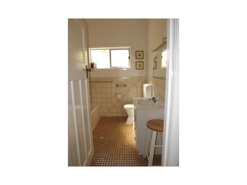 37 Knight st, Coonabarabran NSW 2357