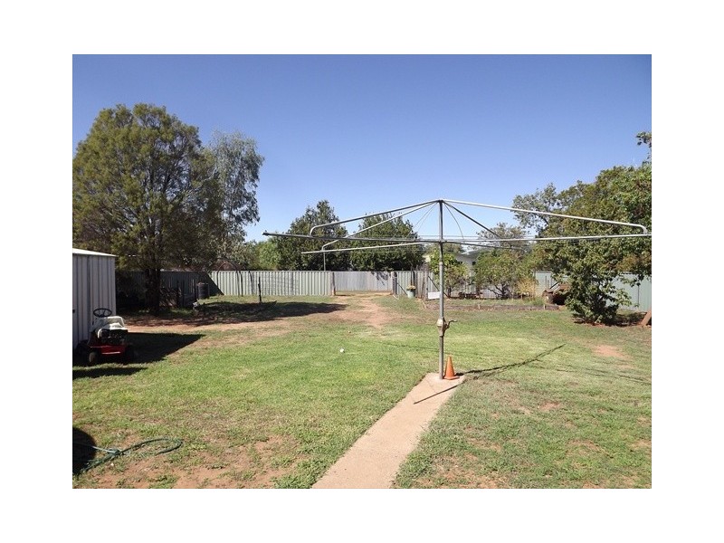 36 Macquarie, Baradine NSW 2396