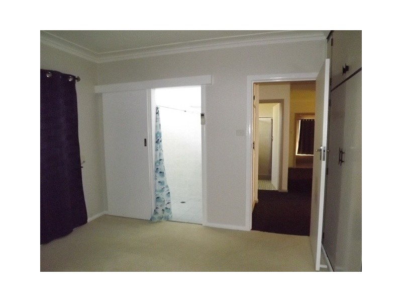 38 Knight St, Coonabarabran NSW 2357