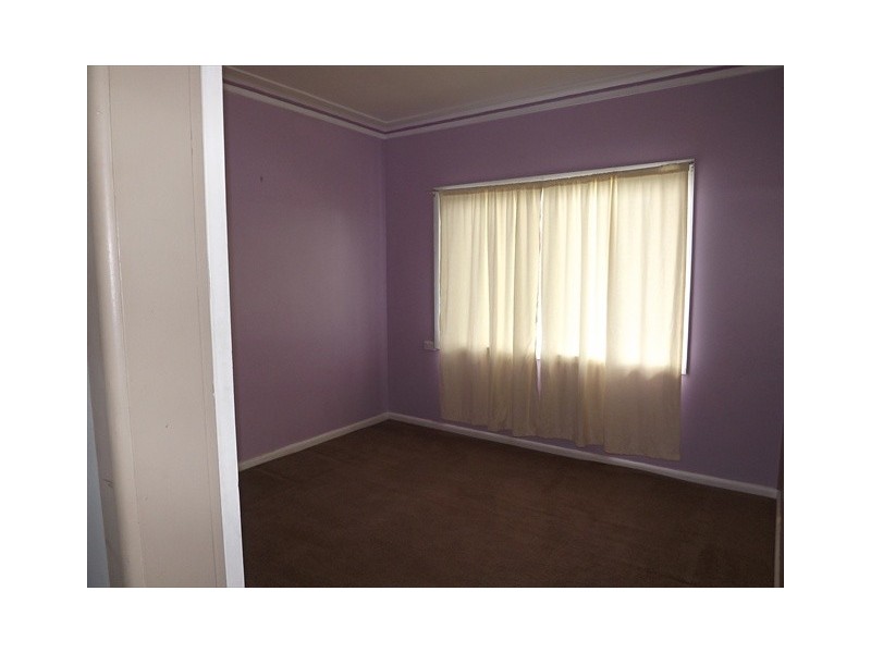 38 Knight St, Coonabarabran NSW 2357