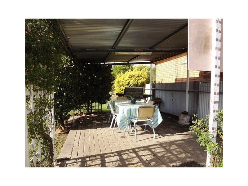 8 Namoi St, Coonabarabran NSW 2357