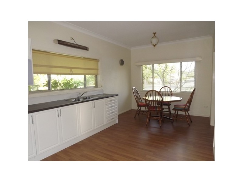 17 Cassilis St, Coonabarabran NSW 2357
