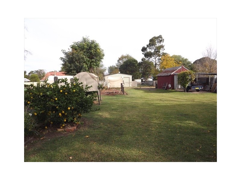 26 Knight St, Coonabarabran NSW 2357