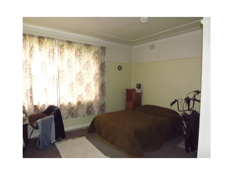 6 Clarke St, Coonabarabran NSW 2357