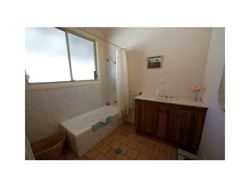 “Canopus” Guinema Road, Bugaldie NSW 2357