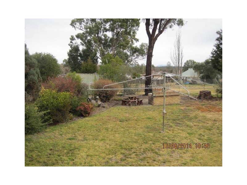 16 Knight Street, Coonabarabran NSW 2357