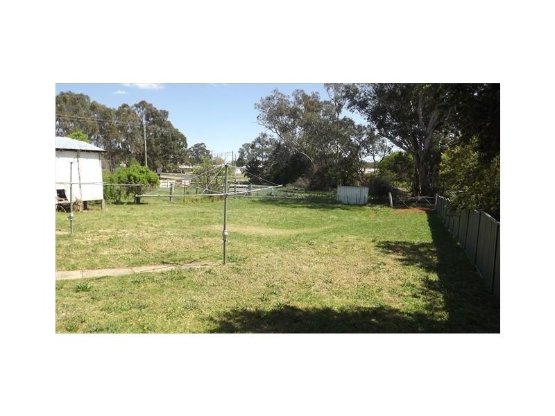 13 Dalgarno St, Coonabarabran NSW 2357