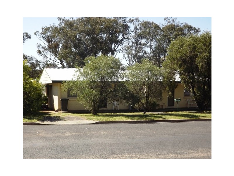 13 Dalgarno St, Coonabarabran NSW 2357