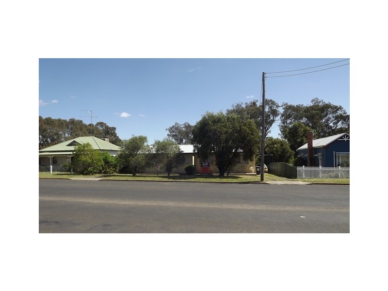 13 Dalgarno St, Coonabarabran NSW 2357