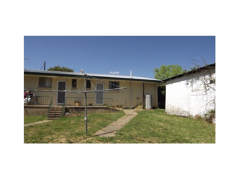 13 Dalgarno St, Coonabarabran NSW 2357