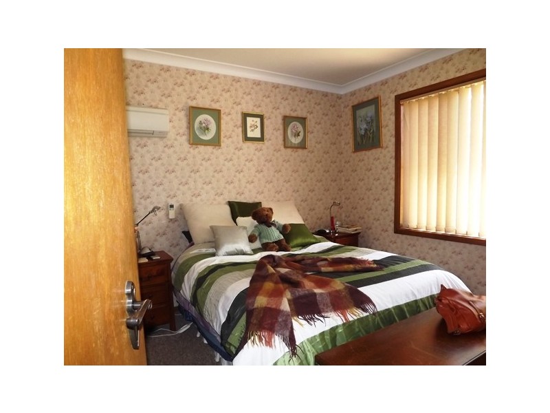 17 Narren St, Baradine NSW 2396