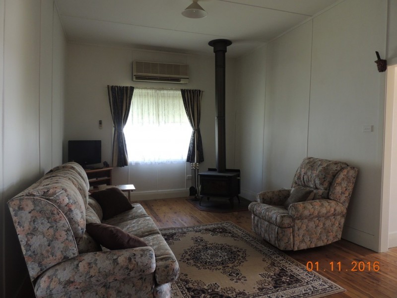 36 Castlereagh St, Baradine NSW 2396