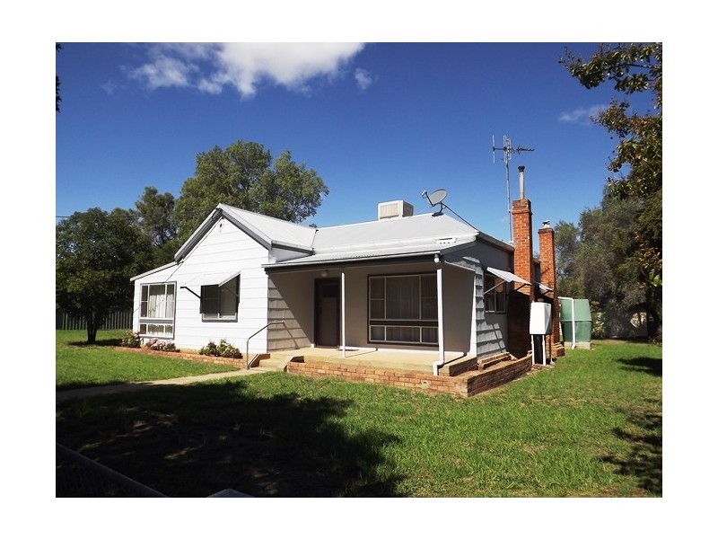 6 Short St, Coonabarabran NSW 2357