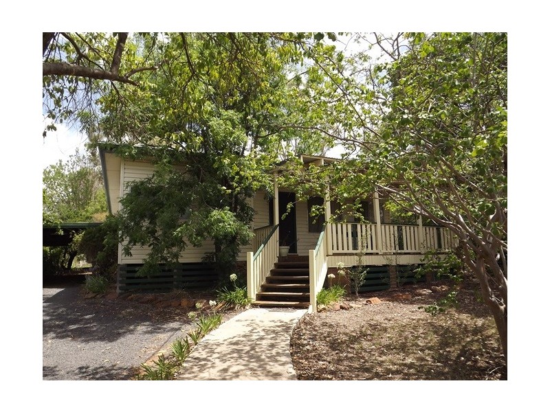 6 Ann St, Coonabarabran NSW 2357
