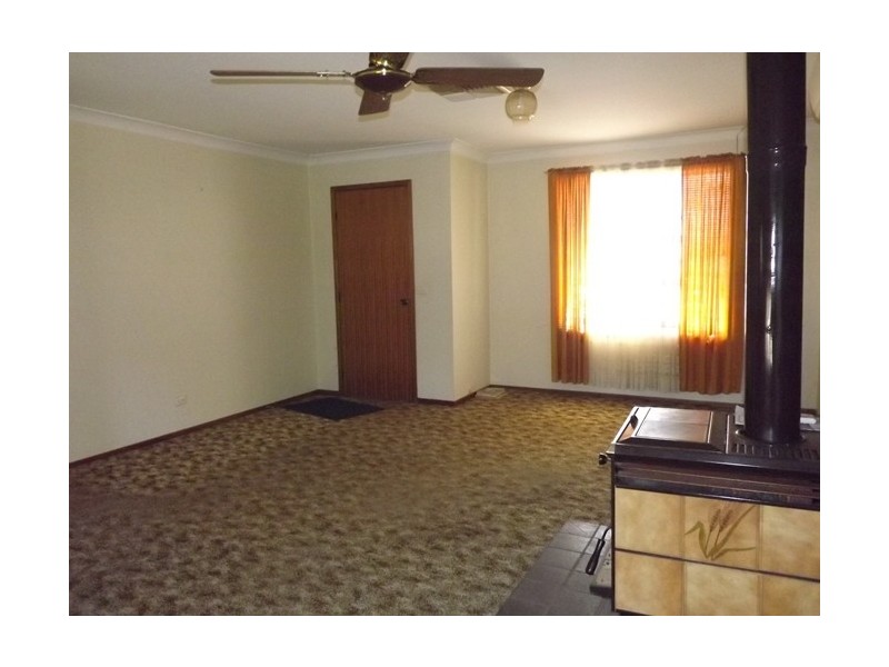 2 Hill St, Coonabarabran NSW 2357