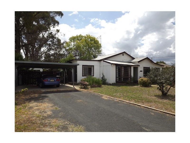 22 Camp St, Coonabarabran NSW 2357