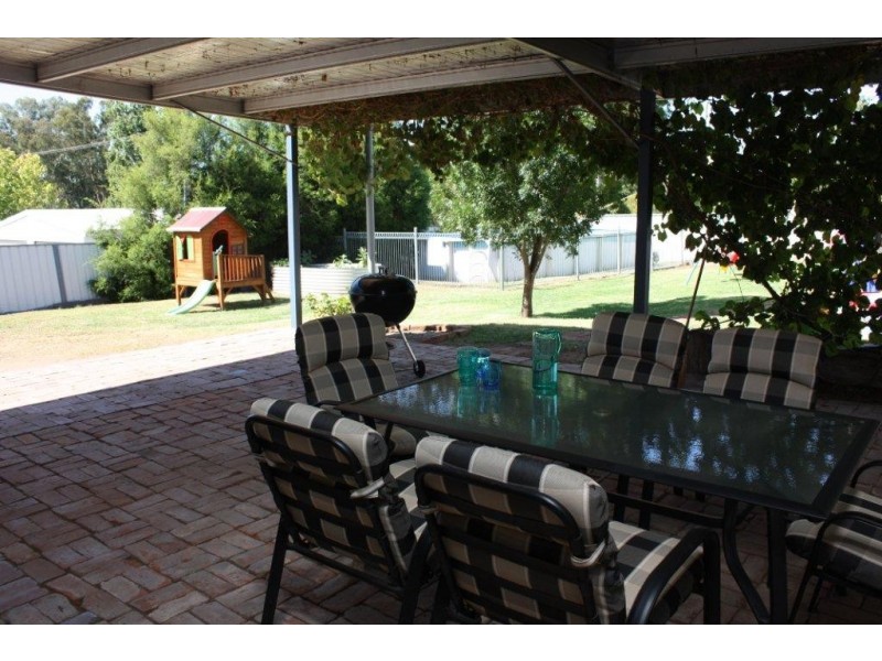 30 North St, Coonabarabran NSW 2357