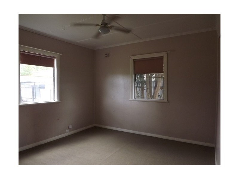 8 King St, Coonabarabran NSW 2357