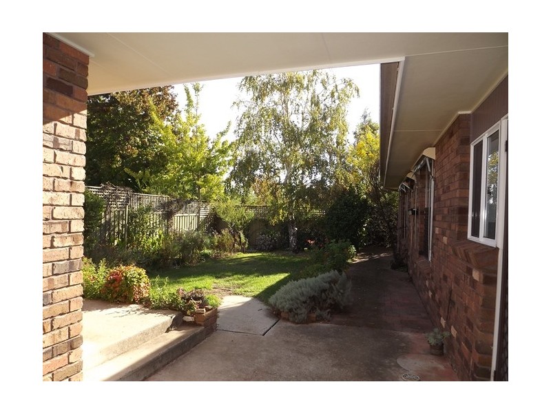 16 Tannabah St, Coonabarabran NSW 2357
