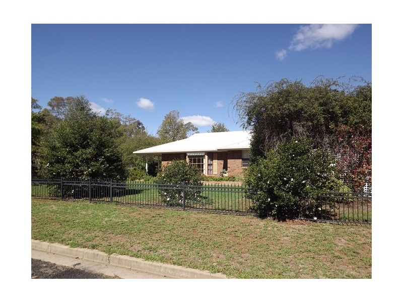 16 Tannabah St, Coonabarabran NSW 2357