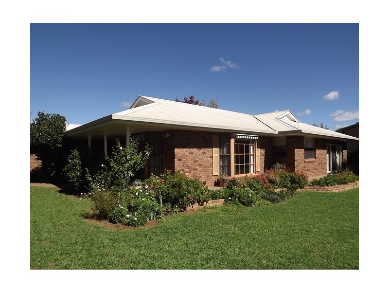 16 Tannabah St, Coonabarabran NSW 2357