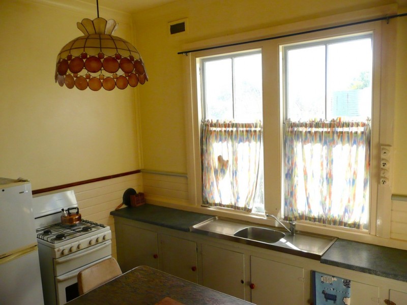 75 Dalgarno St, Coonabarabran NSW 2357