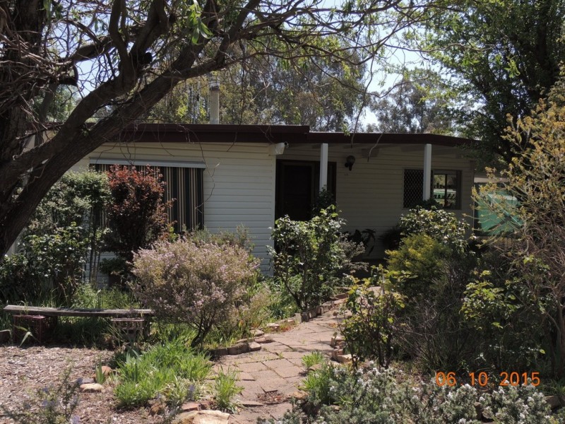 121 Cassilis St, Coonabarabran NSW 2357