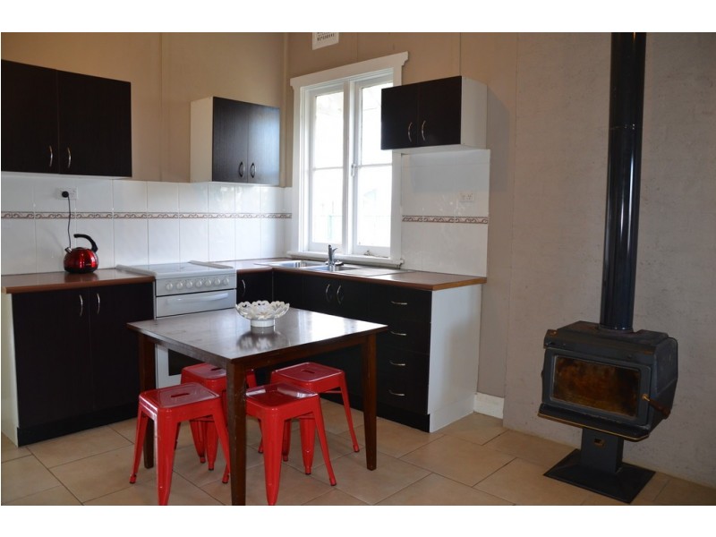 91 Dalgarno Street, Coonabarabran NSW 2357