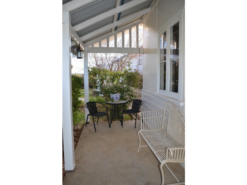 91 Dalgarno Street, Coonabarabran NSW 2357