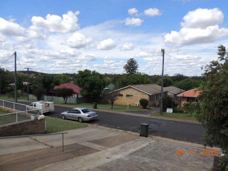 14 Hagan Avenue, Coonabarabran NSW 2357