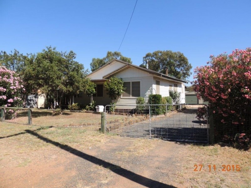 119 Cassilis St, Coonabarabran NSW 2357