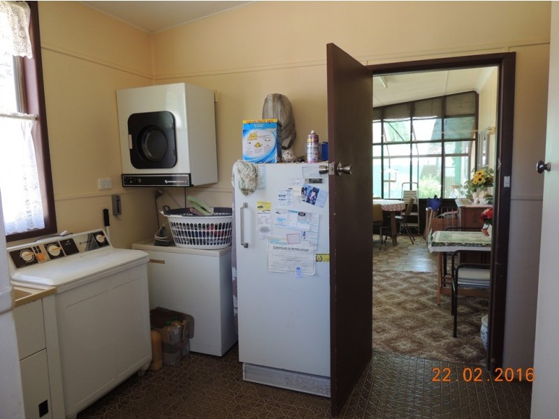 70 Edwards St, Coonabarabran NSW 2357