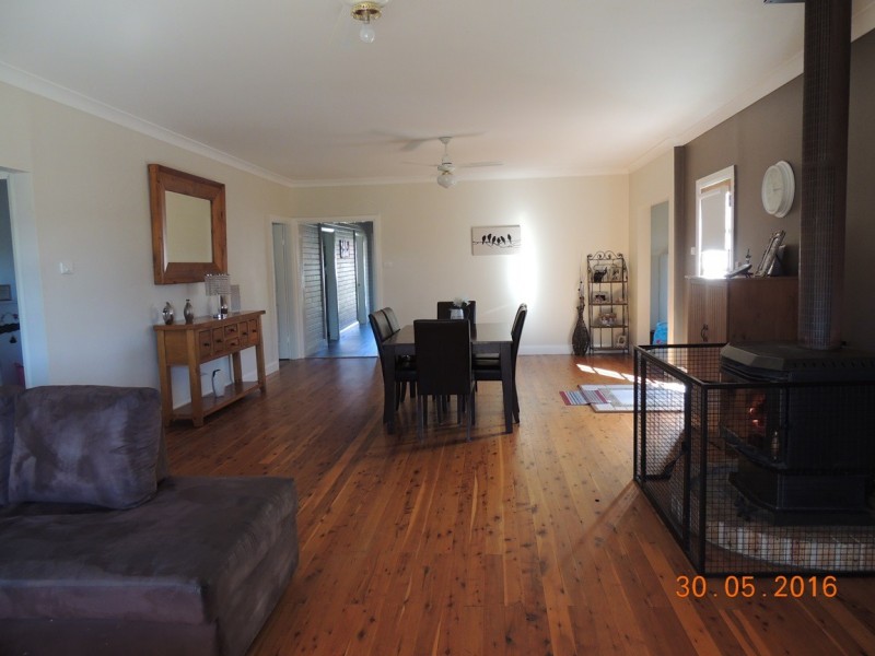 7 George St, Coonabarabran NSW 2357