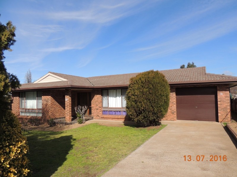 28 North St, Coonabarabran NSW 2357
