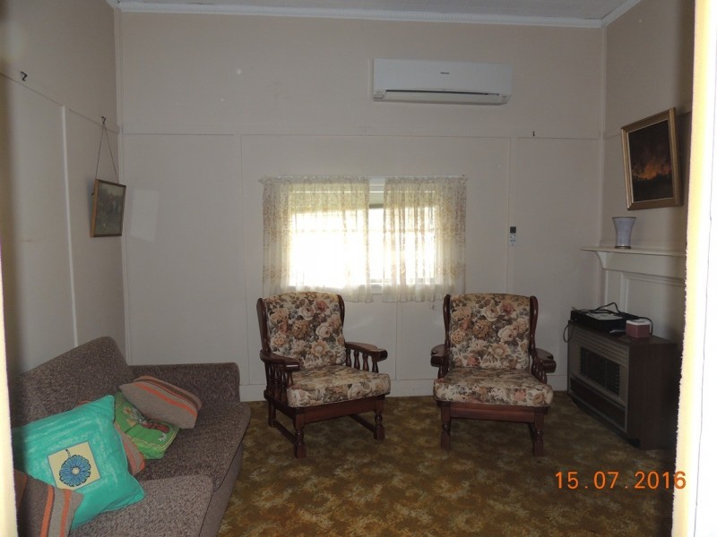 8A Camp St, Coonabarabran NSW 2357