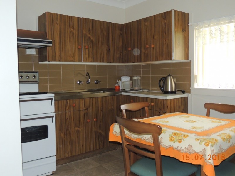 8A Camp St, Coonabarabran NSW 2357