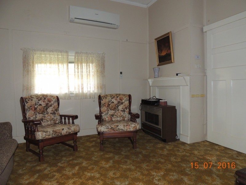 8A Camp St, Coonabarabran NSW 2357
